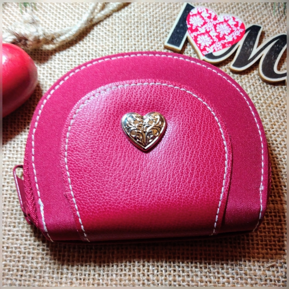Set of Three | ❤️ Ornament, ❤️ Coin/Card Holder, 'I ❤️ Mom' Wooden Sign Cut-Out